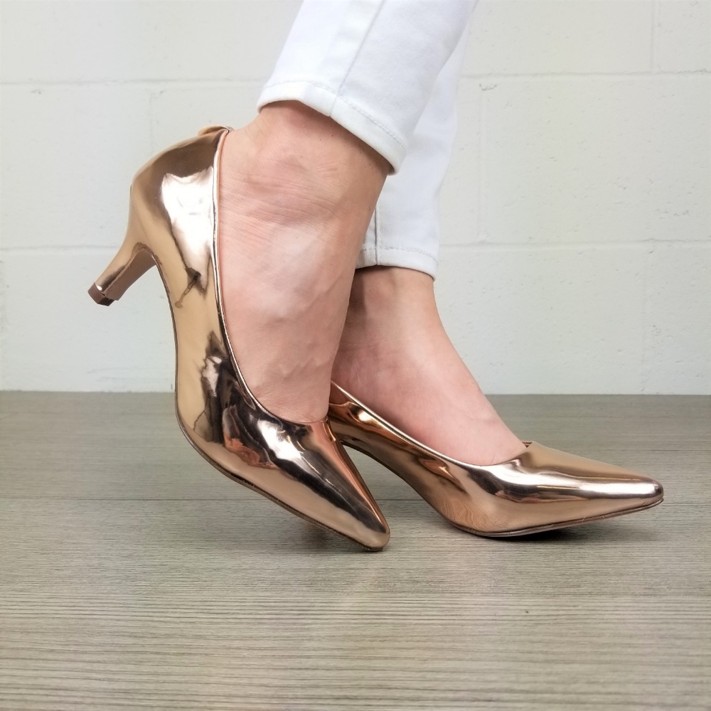 Pointy toe Vintage Style Low Heel Pumps - Picture 7 of 8